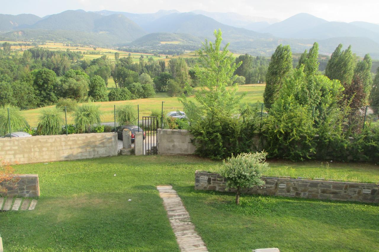 Alberg la Bruna Bellver De Cerdanya Bagian luar foto